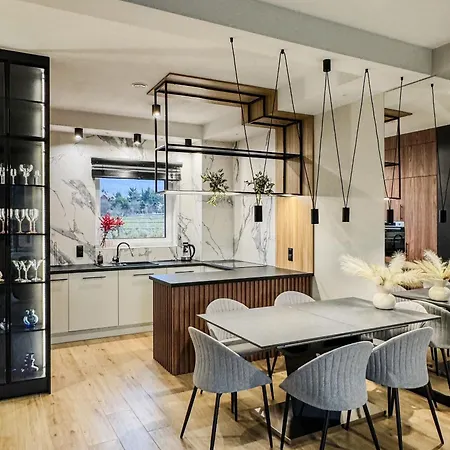 Dom Neuhaus Apartment *